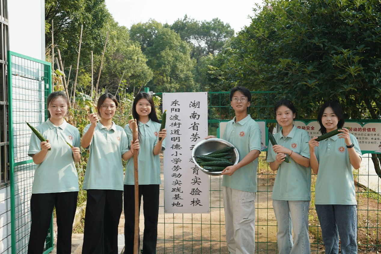9CCE5